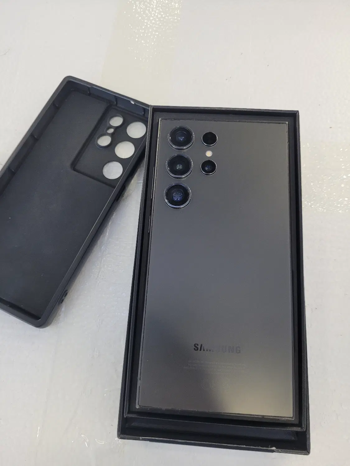 S24 ultra 256/12|موبایل|تهران, گلستان (شهرک راه آهن)|دیوار