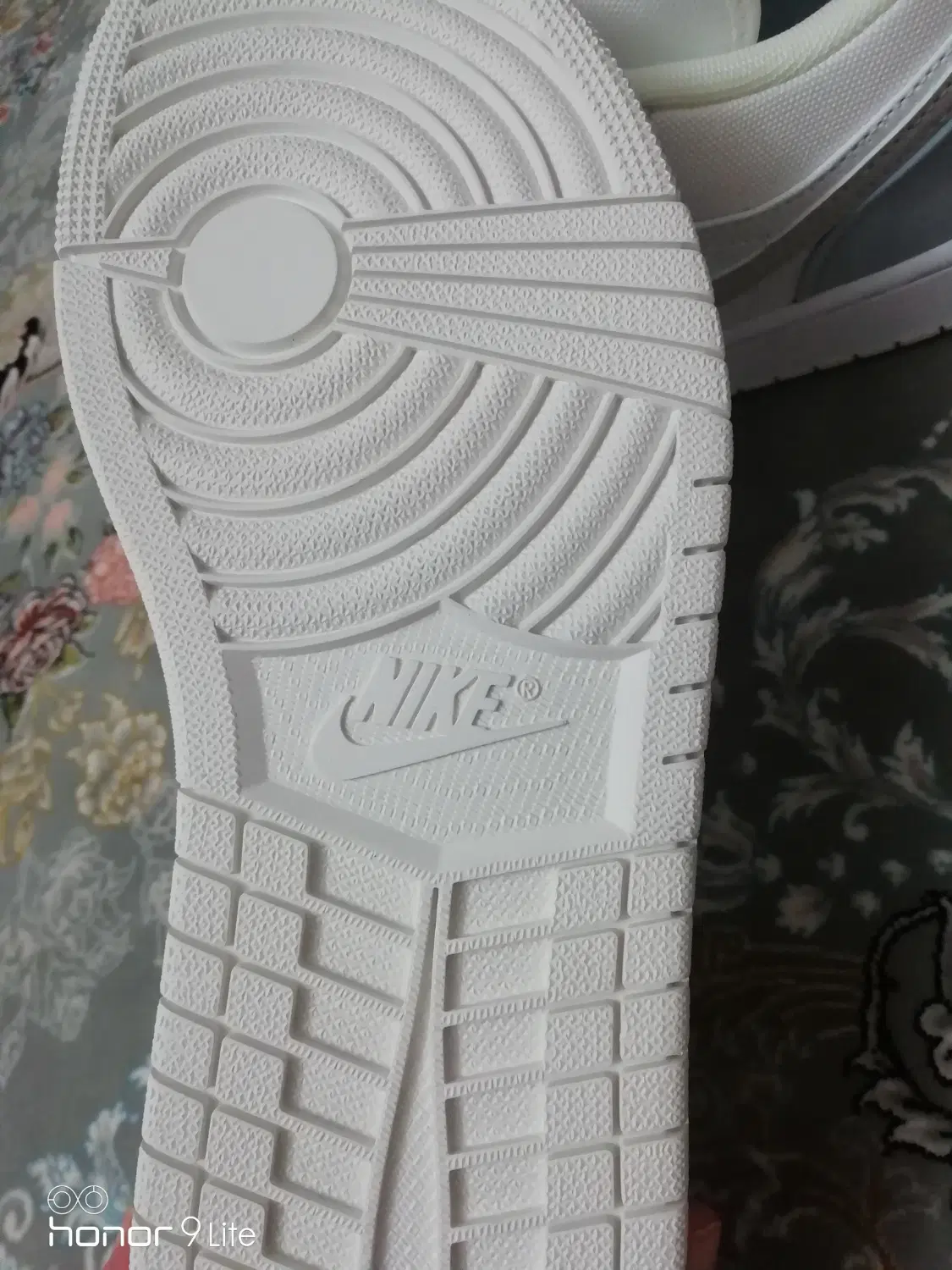 کفش NIKE AIR|کیف، کفش، کمربند|شیراز, شهرک بهشتی|دیوار