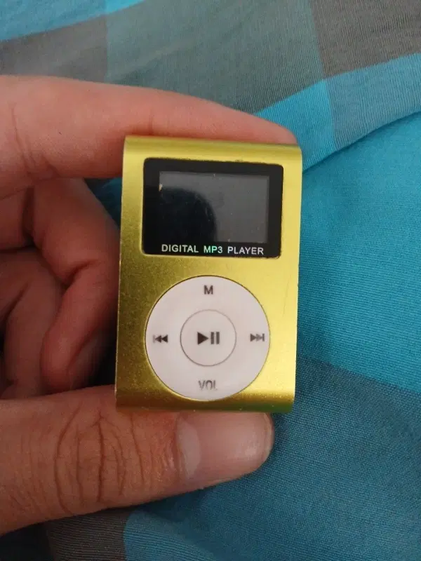 mp3 player|پخش‌کننده همراه|پرند, فاز ۵|دیوار