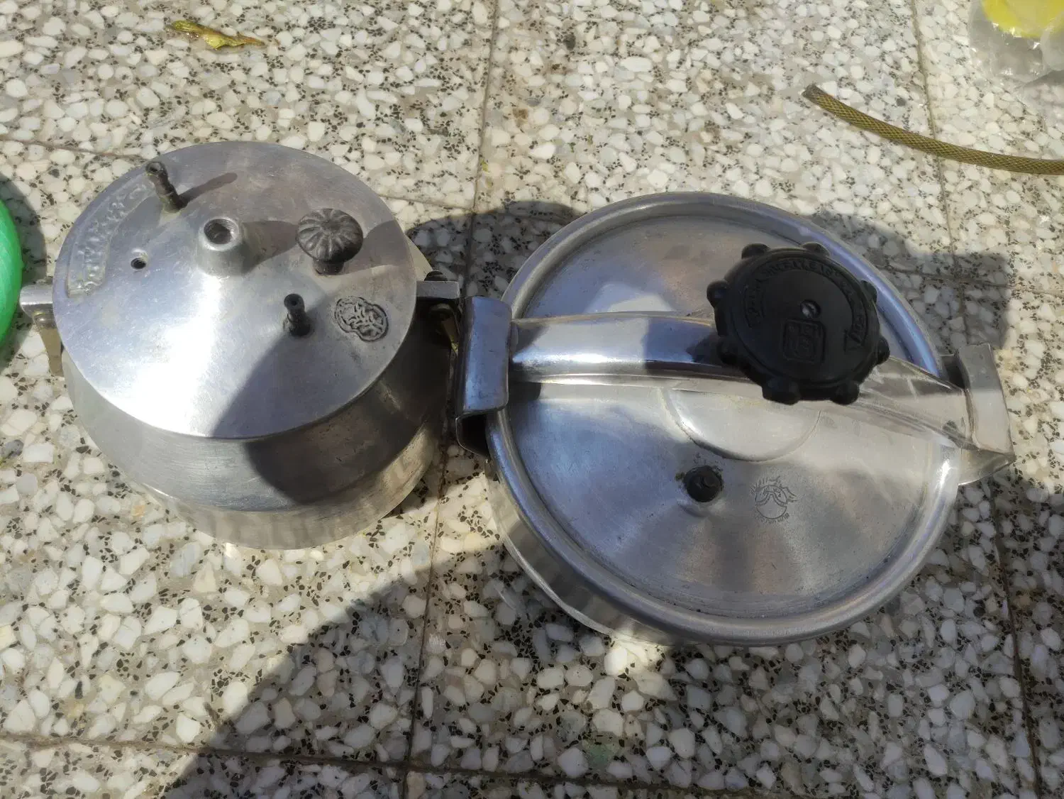 زودپز|ظروف پخت‌وپز|شیراز, فرگاز|دیوار