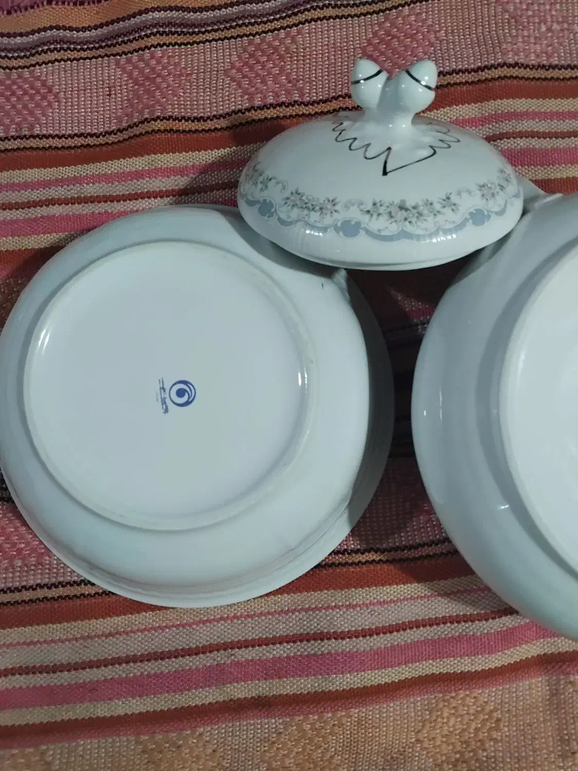 سوپخوری|کلکسیون اشیاء عتیقه|بومهن, |دیوار