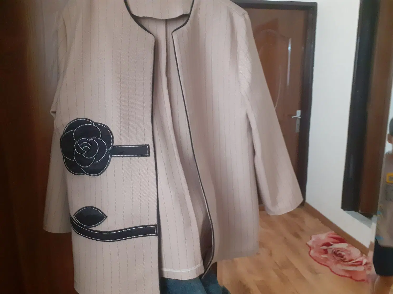 کت نو|لباس|بجنورد, |دیوار