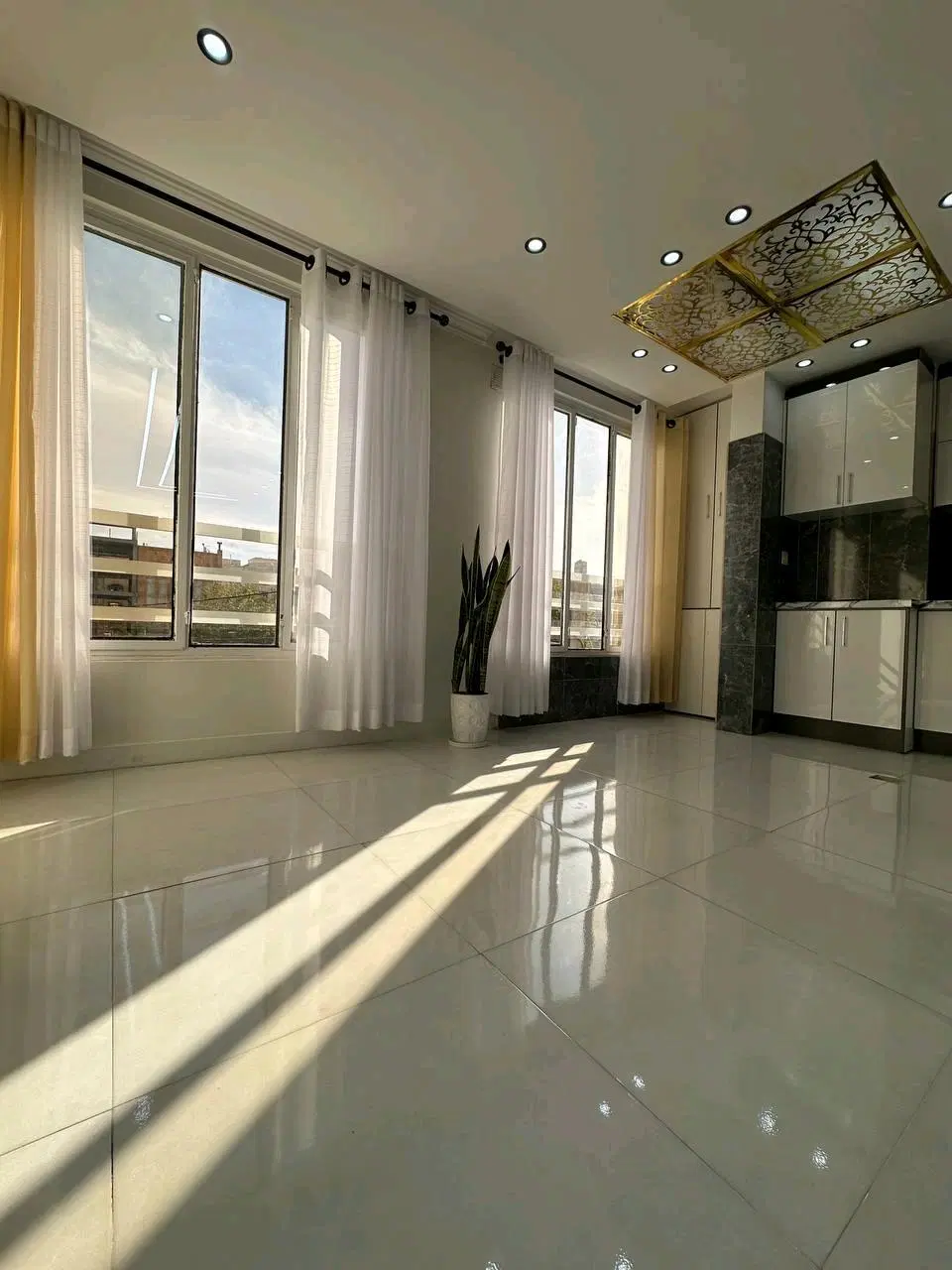 43خوش نقشه/وام دار/غرق نور/سند تک برگ/پارکینگ سندی|فروش آپارتمان|اندیشه, شهرک مریم|دیوار