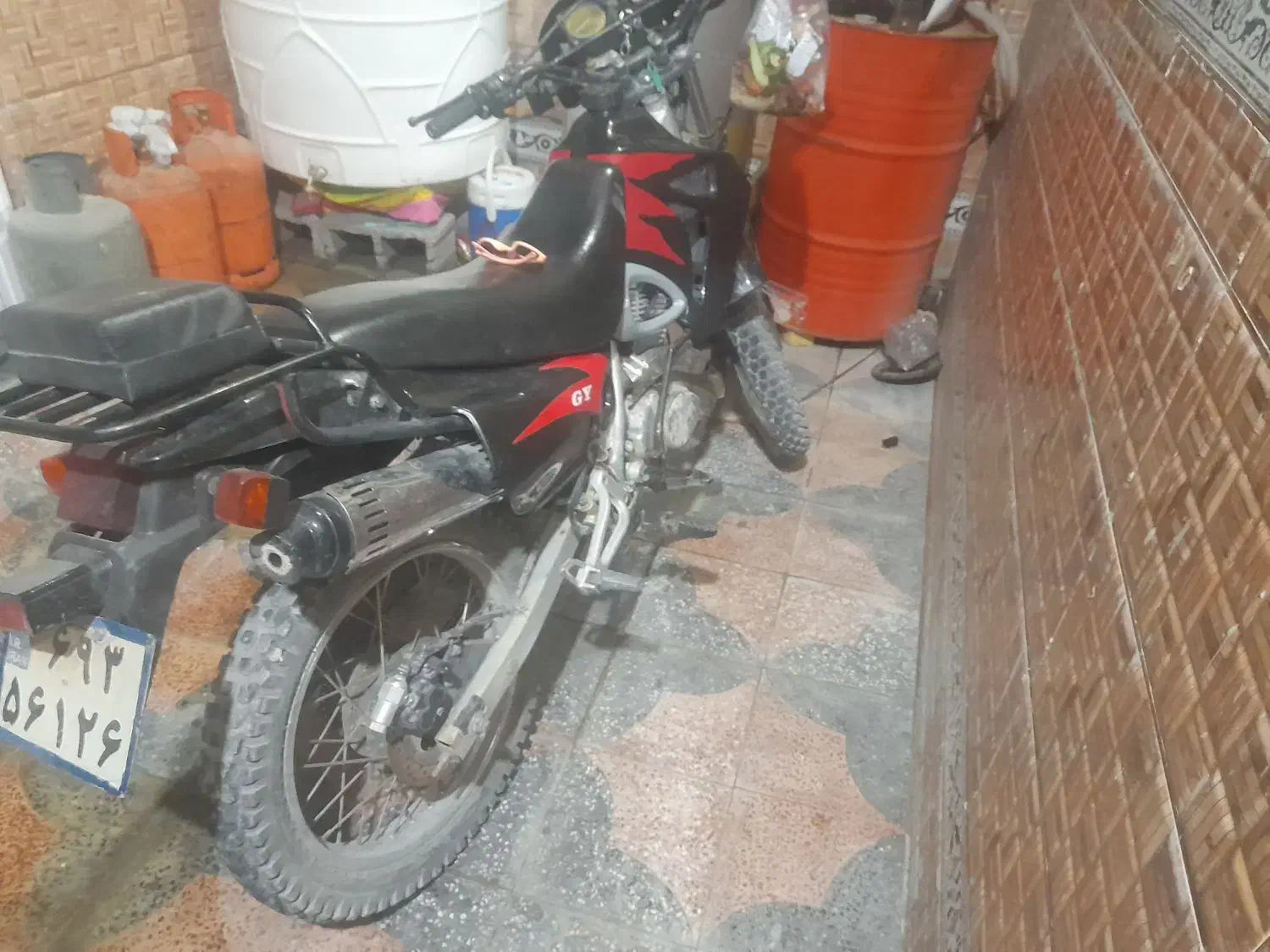 تریل ۲۰۰ در حد|موتورسیکلت|لار, |دیوار