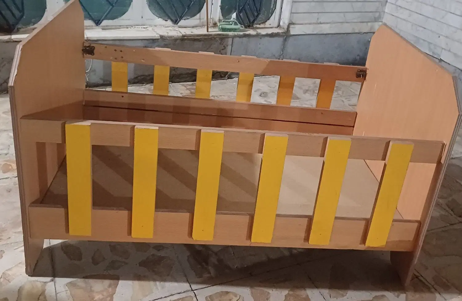 تخت|تخت و سرویس خواب|فسا, |دیوار