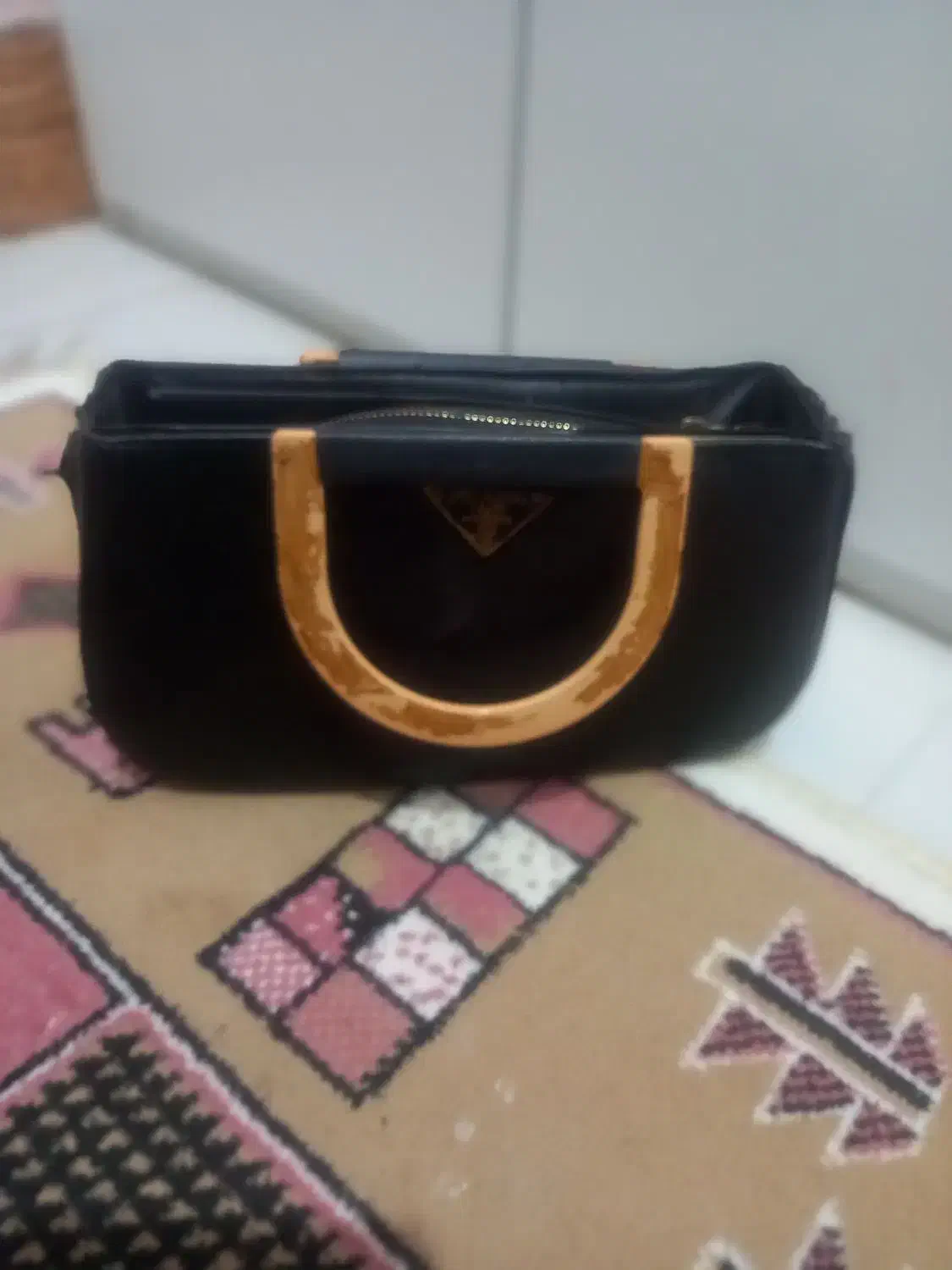 دوتا کیف|کیف، کفش، کمربند|نیشابور, مازول|دیوار