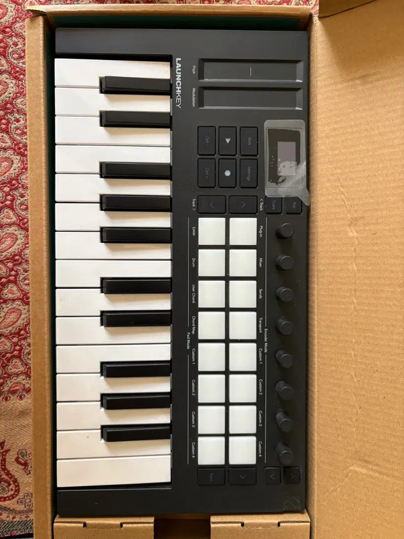 novation launchkey mini 25 mk4|پیانو، کیبورد، آکاردئون|تهران, جنت‌آباد شمالی|دیوار