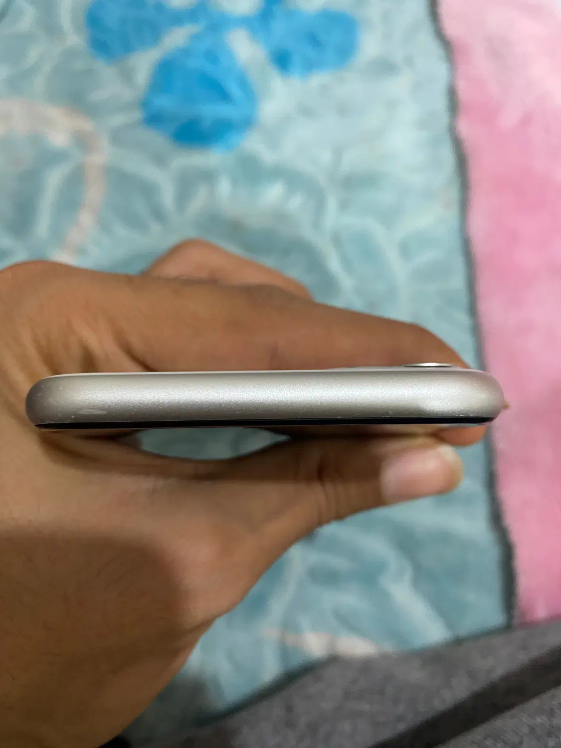 iPhone 11|موبایل|جم, |دیوار