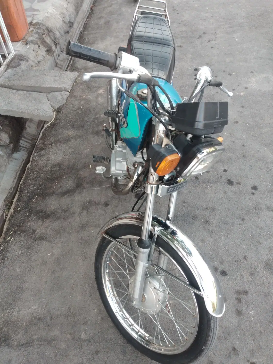 هندا ۹۳|موتورسیکلت|شیراز, گل سرخ|دیوار
