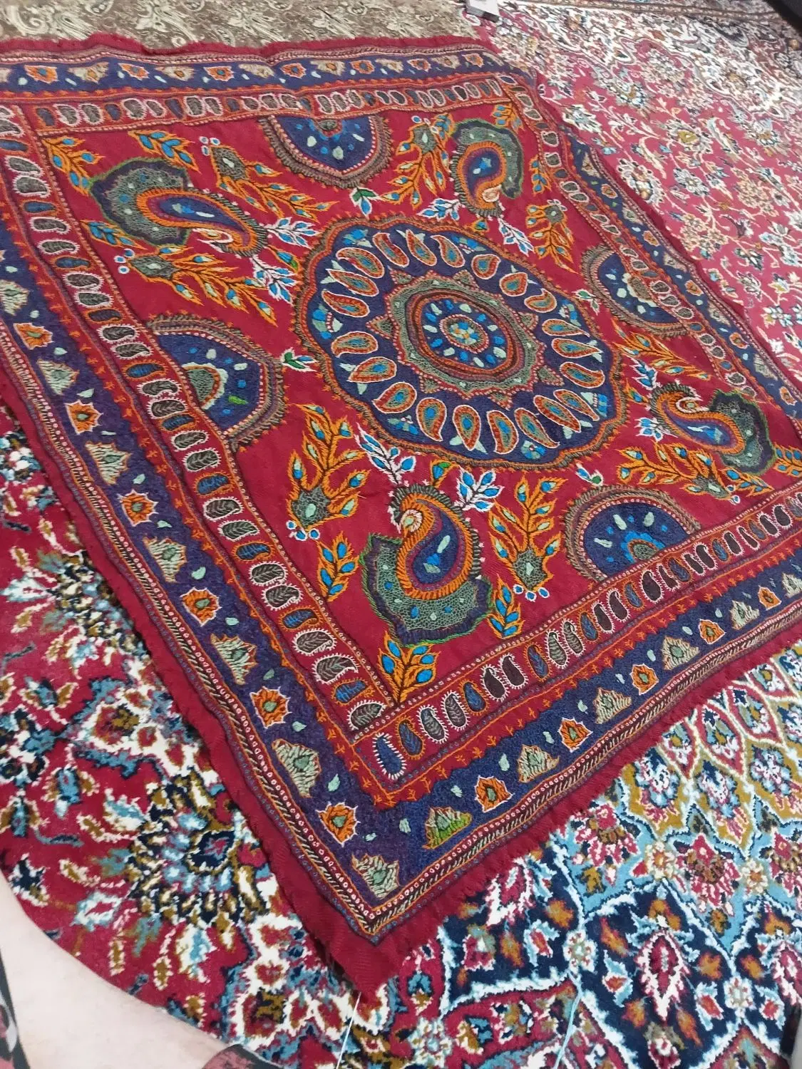 پته|پرده، رانر، رومیزی|زرند, |دیوار