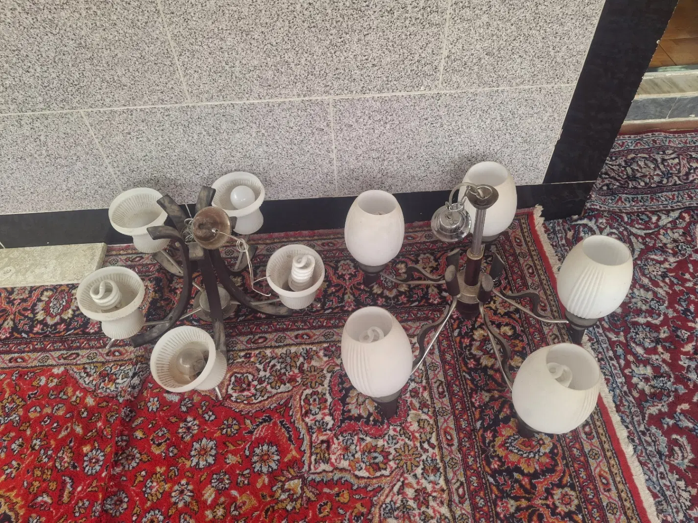 لوستر|لوستر و چراغ آویز|آستانه اشرفیه, |دیوار