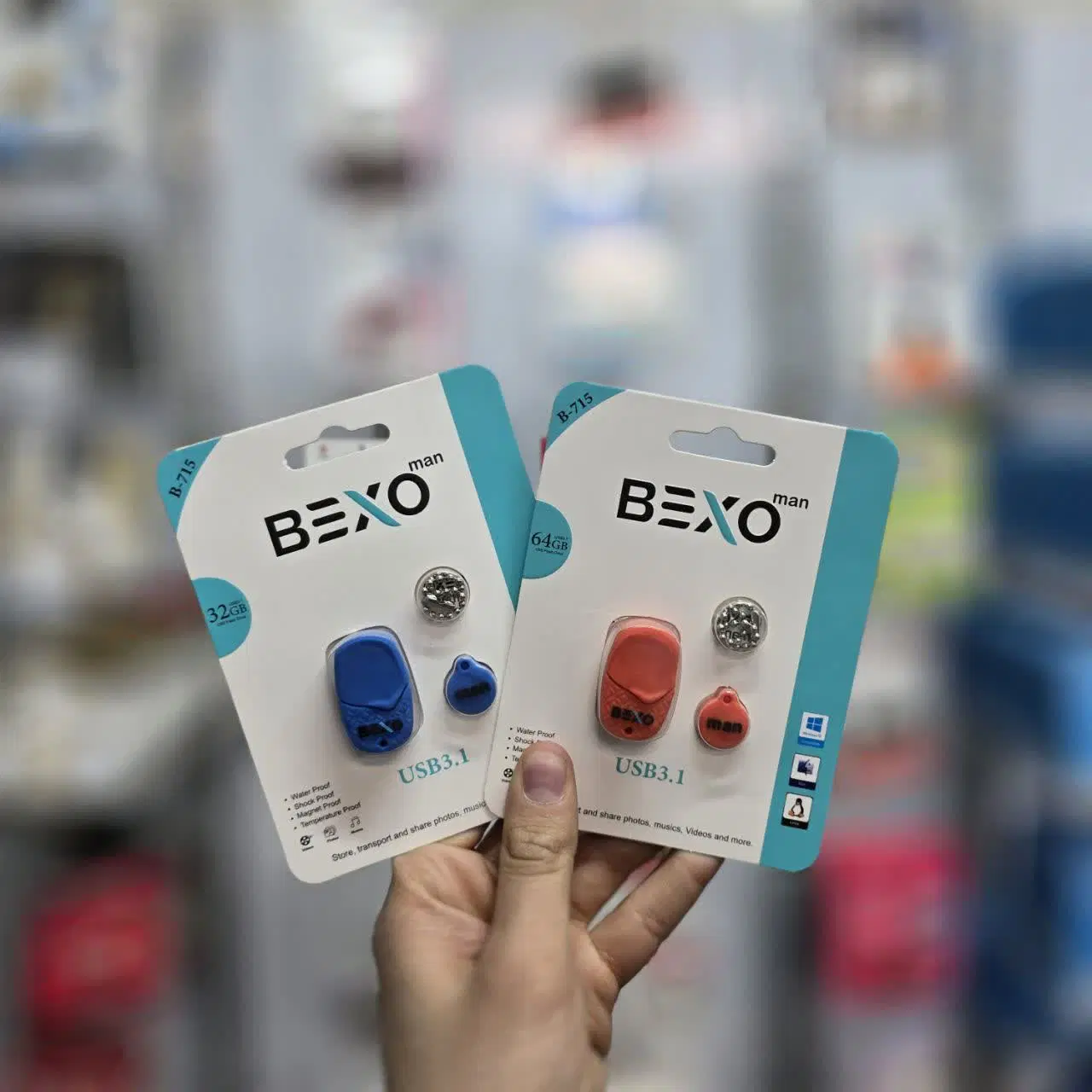 فلش USB3.1|قطعات و لوازم جانبی رایانه|قم, زنبیل آباد|دیوار