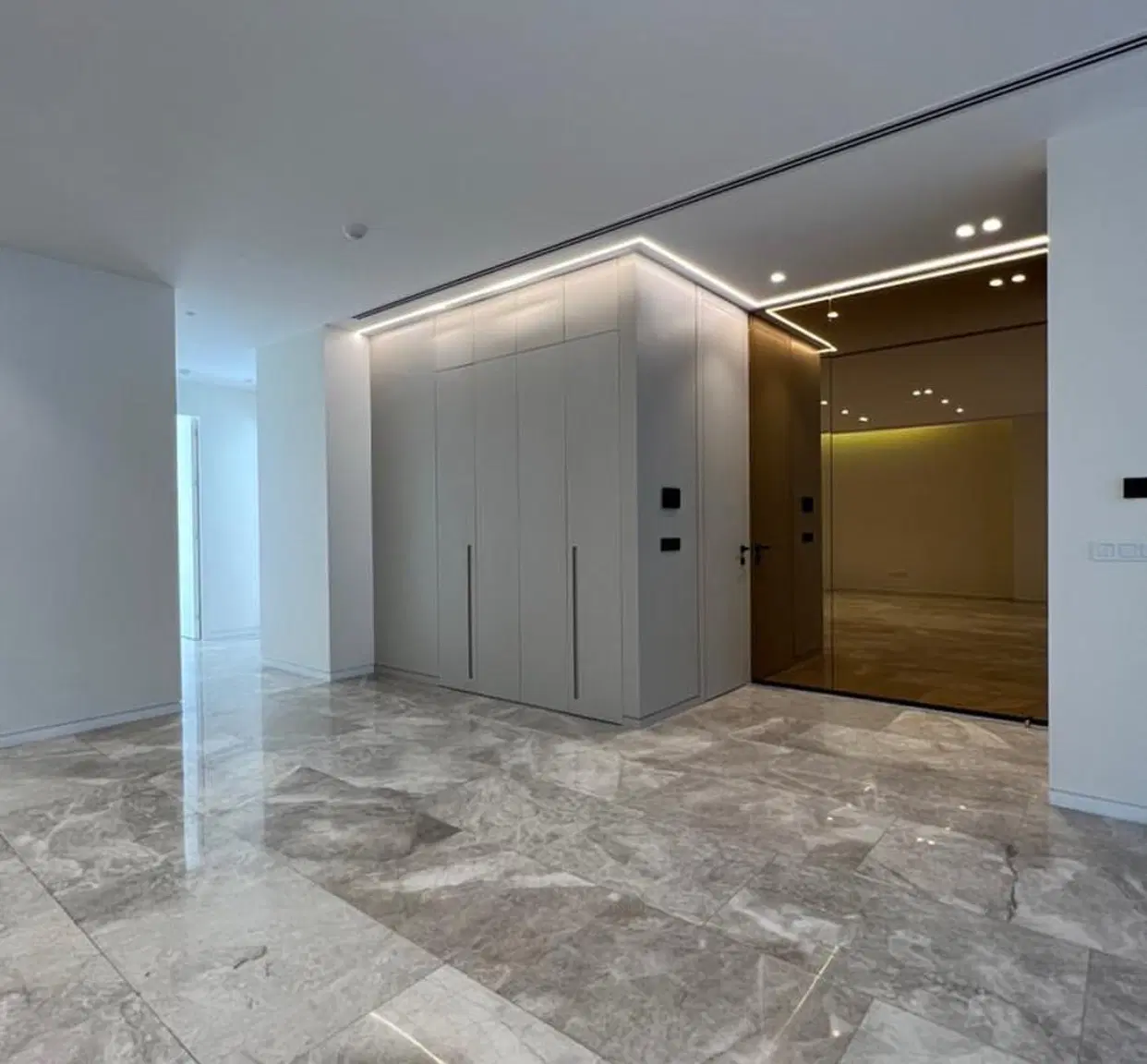 فروش ۱۶۵ مترشخصی ساز_تکواحدی تاپ لوکیشن_ سروستان در تهران - ۲۷ تیر ۱۴۰۵
