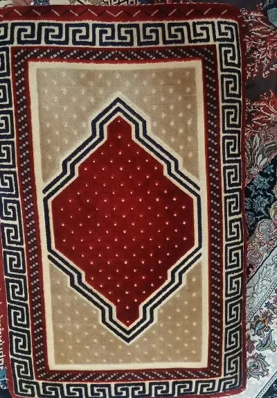 پشتی|پشتی|همدان, |دیوار