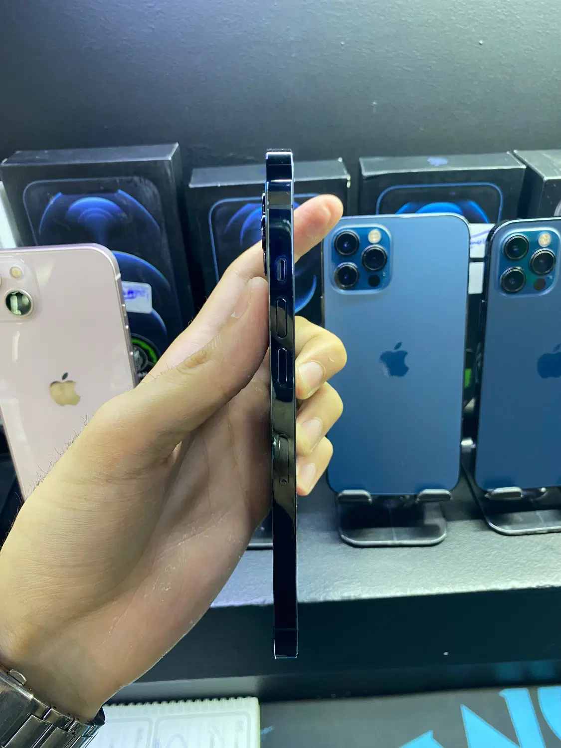 iphone 12 max|موبایل|نظرآباد, نظرآباد|دیوار