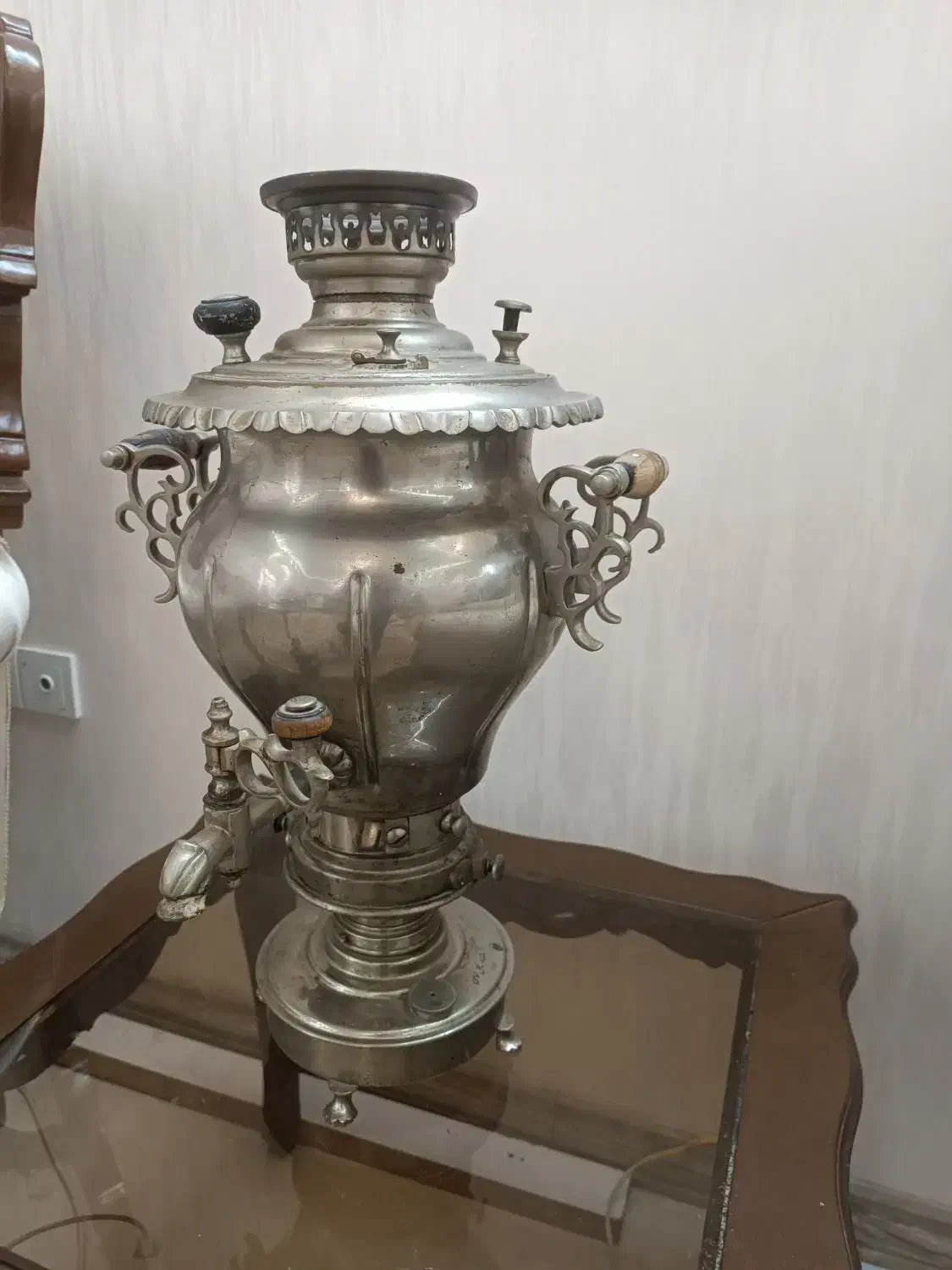 سماور نیکل اتیقه نفتی|کلکسیون اشیاء عتیقه|مشهد, چهارچشمه|دیوار