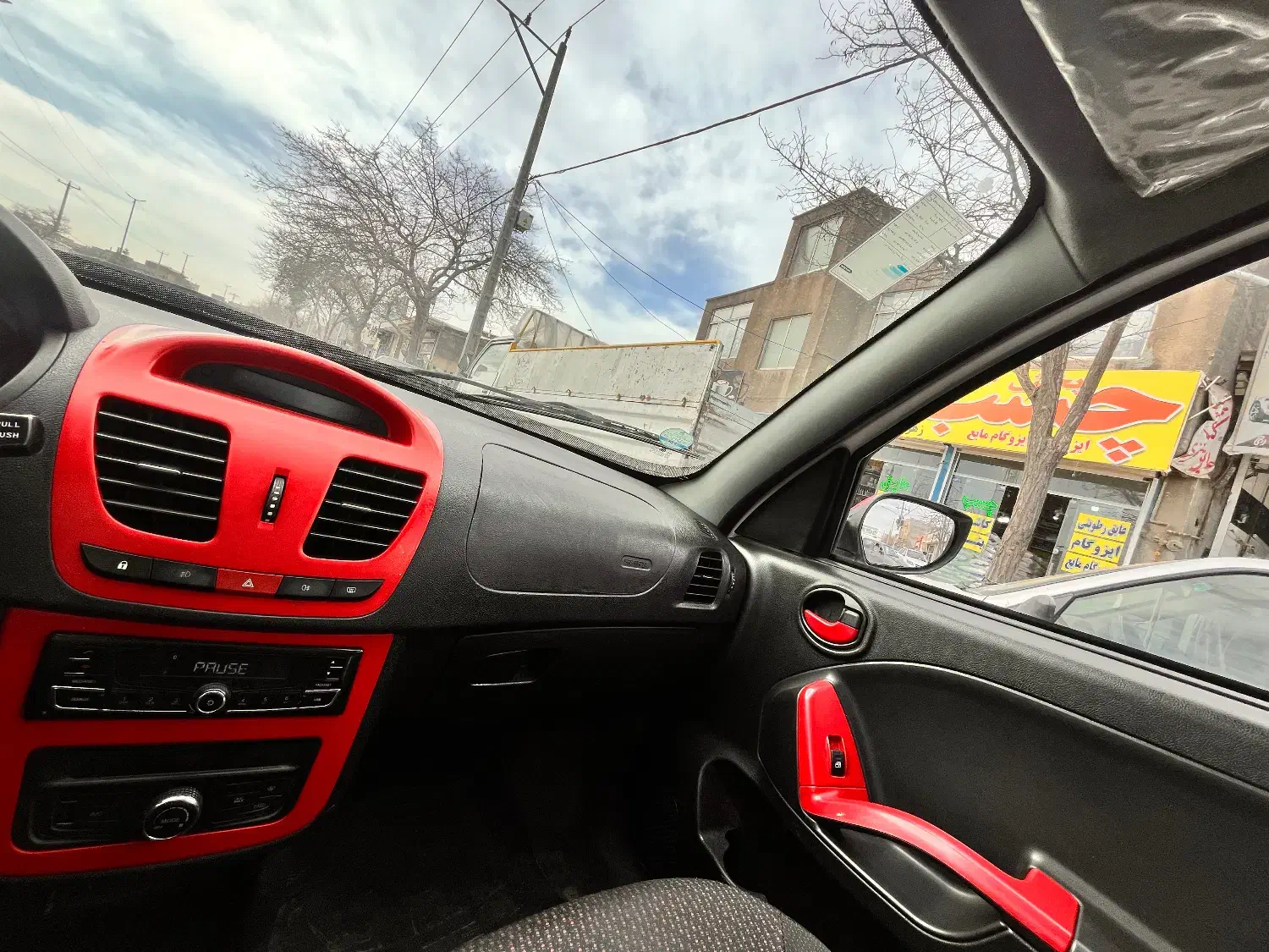 کوییک R ۱۴۰۱|خودرو سواری و وانت|مشهد, حجت|دیوار