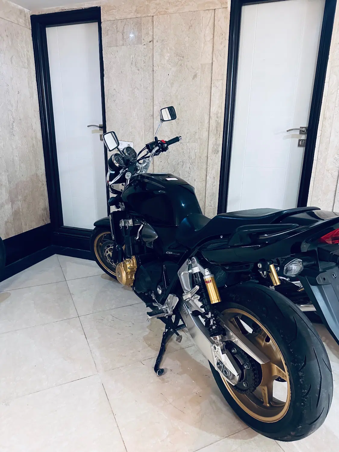 Cb1300|موتورسیکلت|تهران, فردوس|دیوار