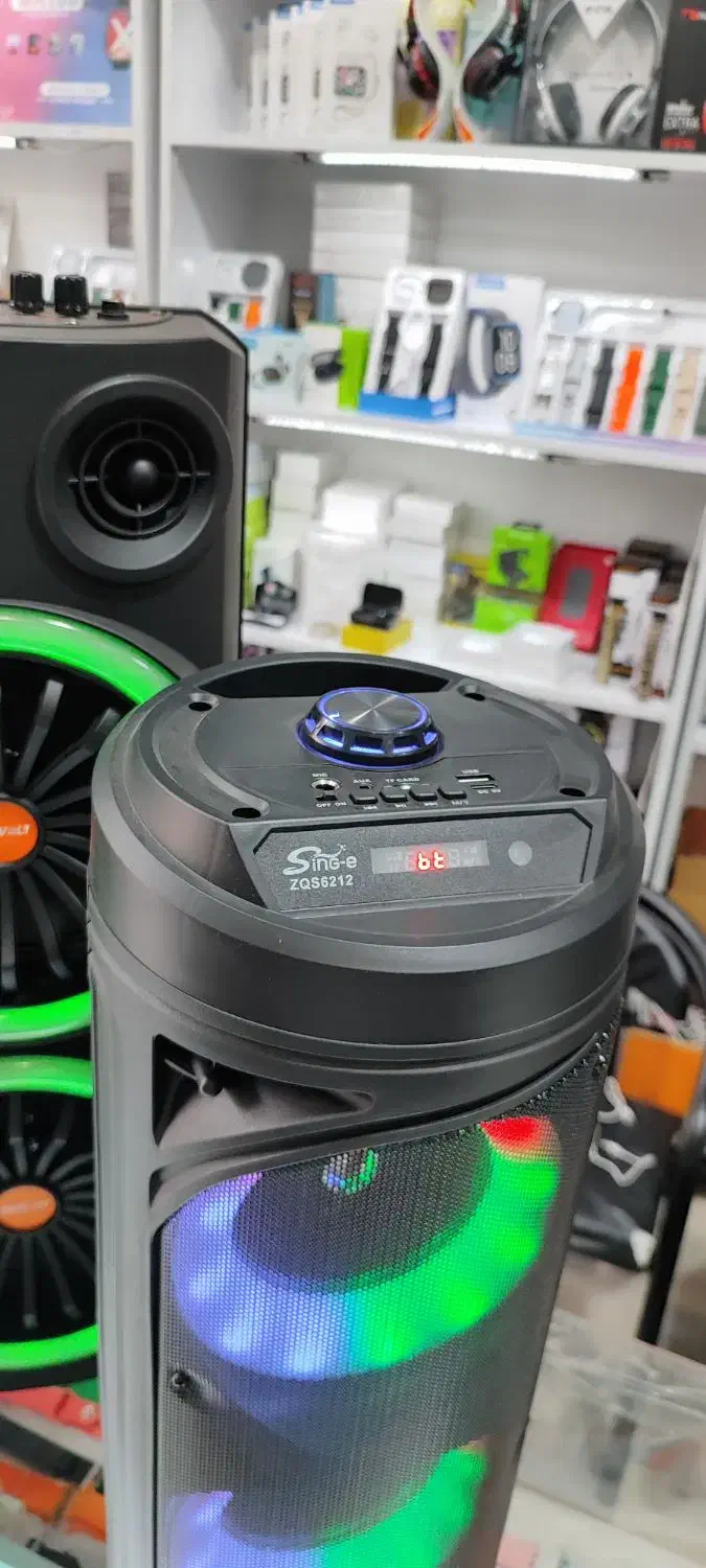 اسپیکر ۵۰ سانتی با میکروفون و کنترل|پخش‌کننده همراه|قزوین, |دیوار