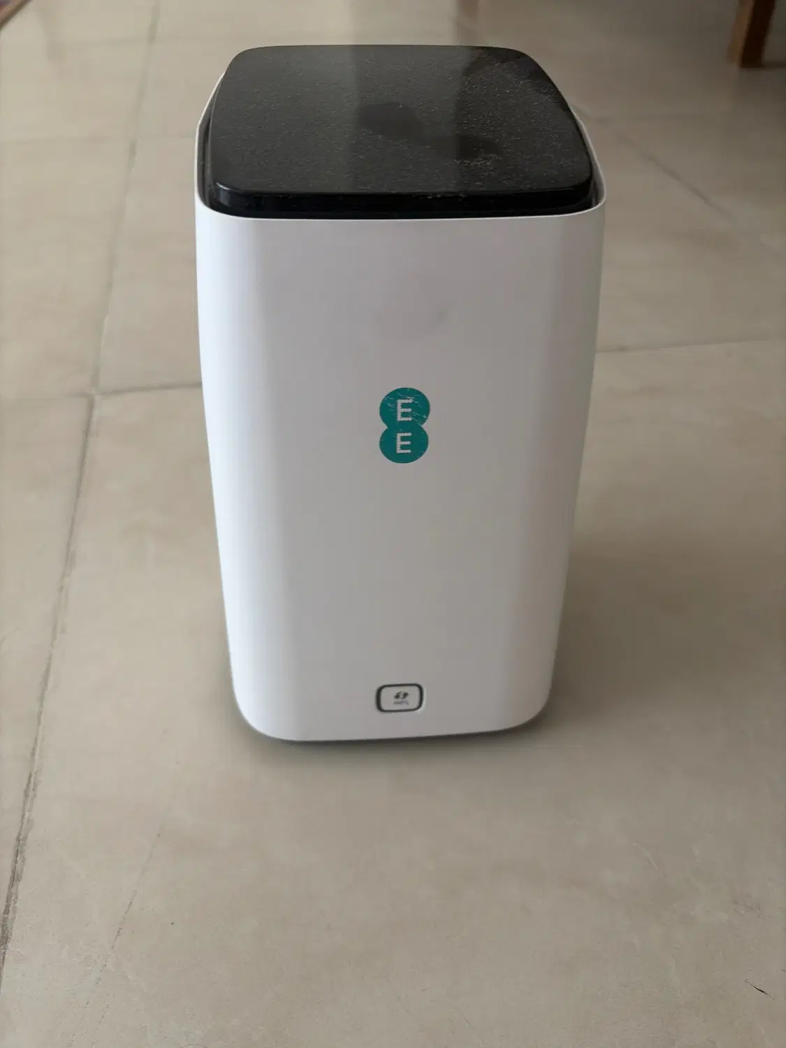 مودم ee 5g router|مودم و تجهیزات شبکه|تهران, نیلوفر|دیوار