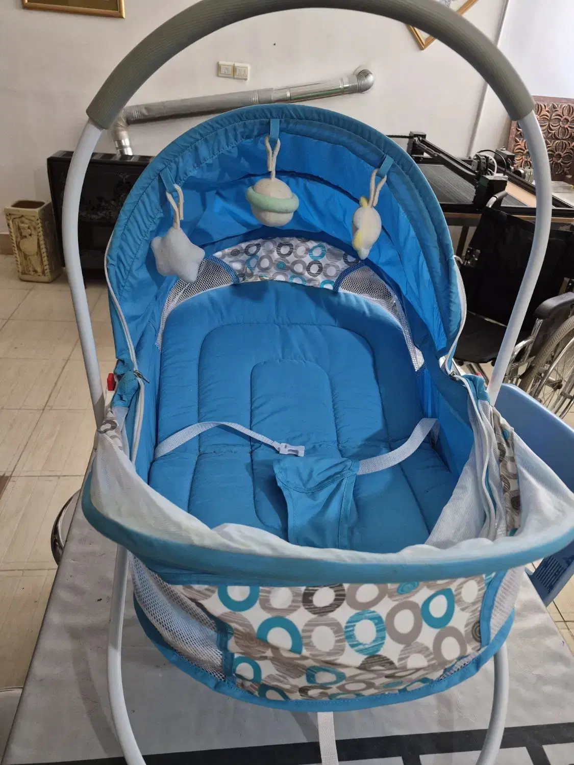 گهواره|تخت و صندلی بچه|رفسنجان, |دیوار