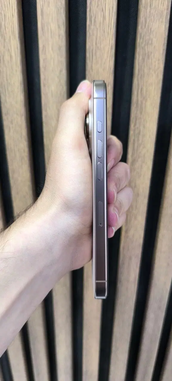 Iphone 16 pro|موبایل|قم, شاه ابراهیم|دیوار