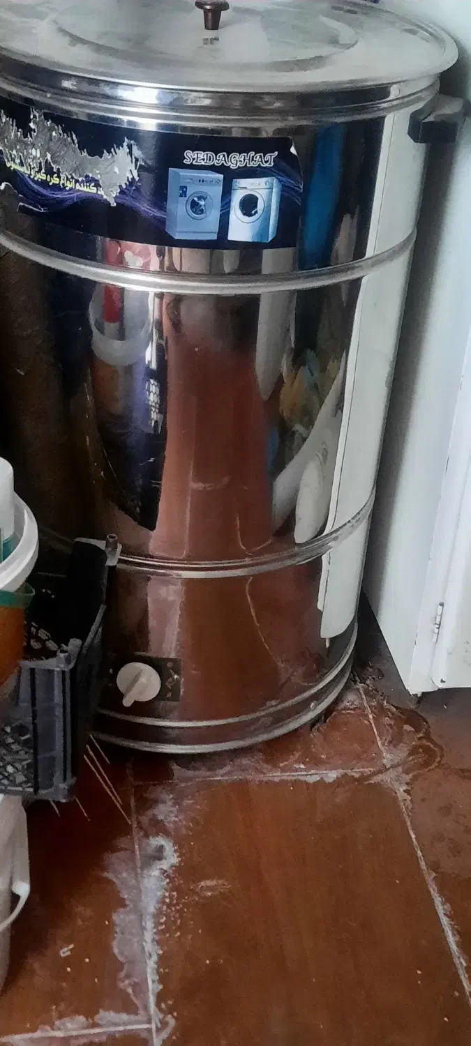 پتوشور|ماشین لباسشویی و خشک‌کن لباس|فولادشهر, زاینده رود|دیوار