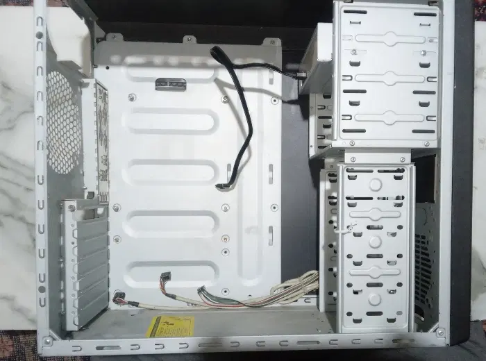 کیس ASUS|قطعات و لوازم جانبی رایانه|آذرشهر, |دیوار