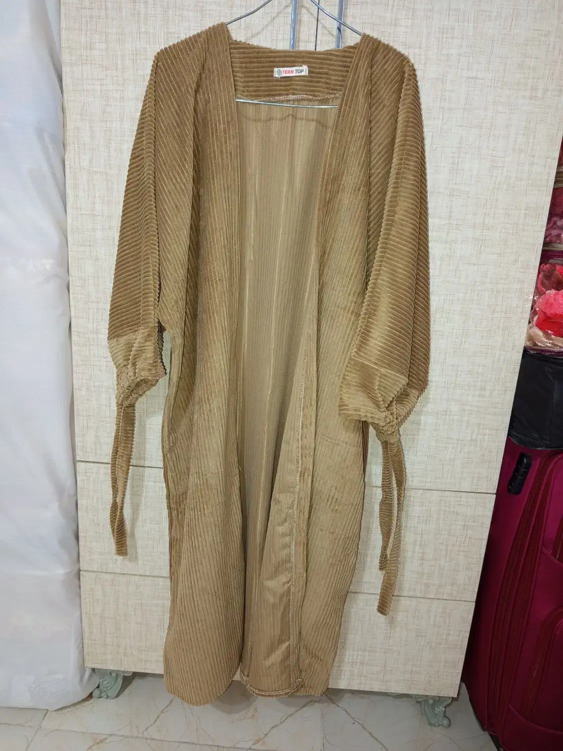 لباس نو|لباس|مشگین شهر, |دیوار