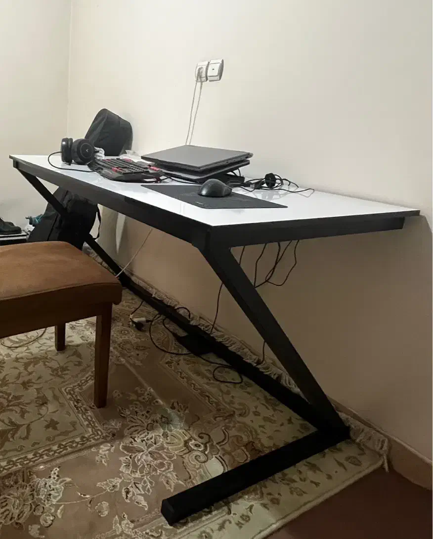 میز|میز تحریر و کامپیوتر|کرمان, |دیوار