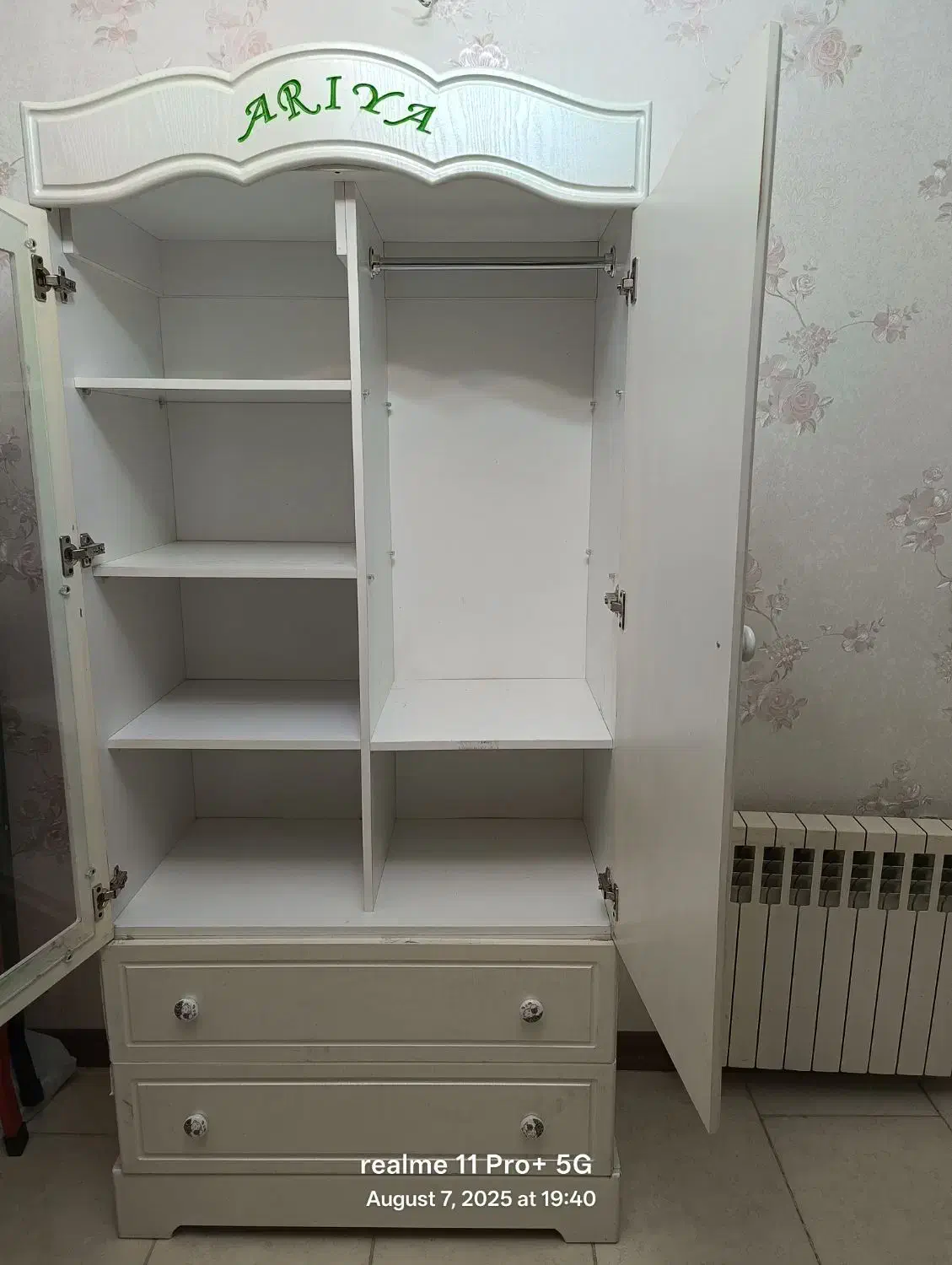 کمد|مبلمان خانگی و میز عسلی|باغستان, |دیوار