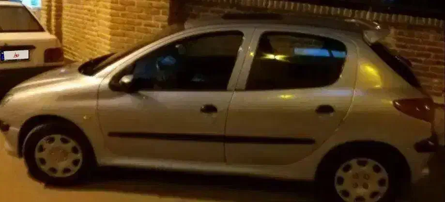 پژو ۲۰۶ مدل ۸۲|خودرو سواری و وانت|قزوین, |دیوار