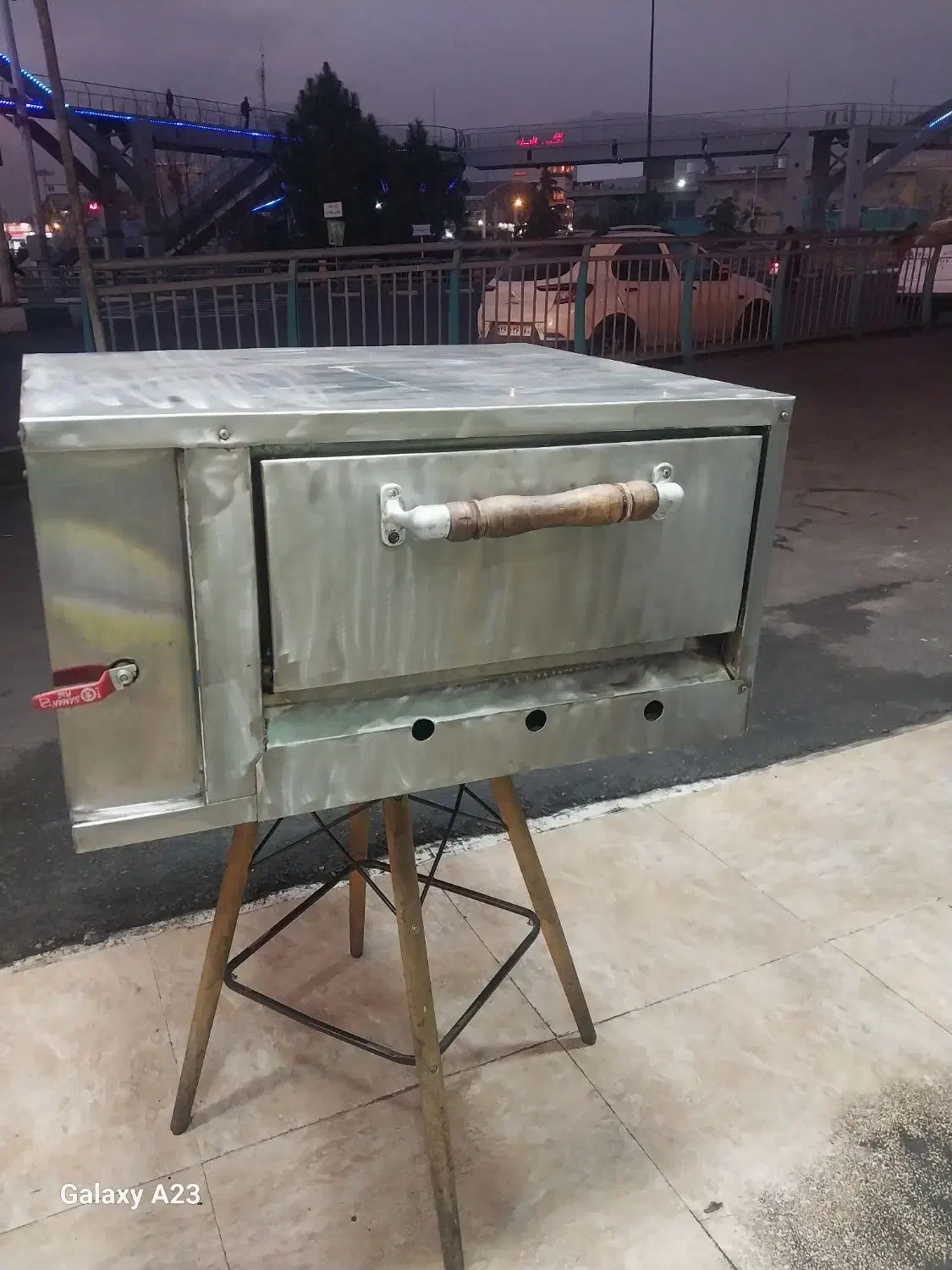 فر پیتزا|کافی‌شاپ و رستوران|تهران, هفت حوض|دیوار