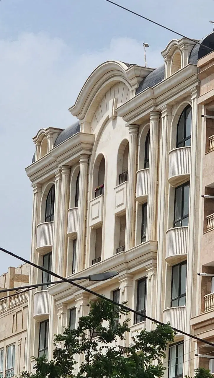 عکس واقعی/رحمانیه/۱۸۰متر۳خواب نور/صفرسنددار/روفCIP