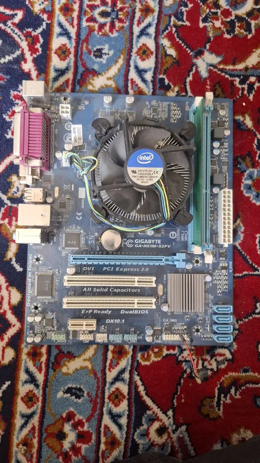 مادربرد gigabyte h61m ddr3|قطعات و لوازم جانبی رایانه|قم, نیروگاه|دیوار