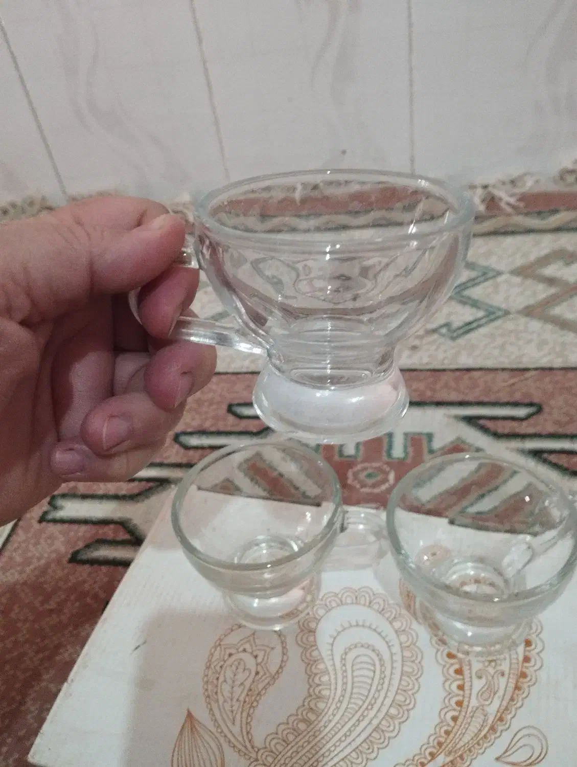 استکان|ظروف سرو و پذیرایی|قم, امامزاده ابراهیم|دیوار