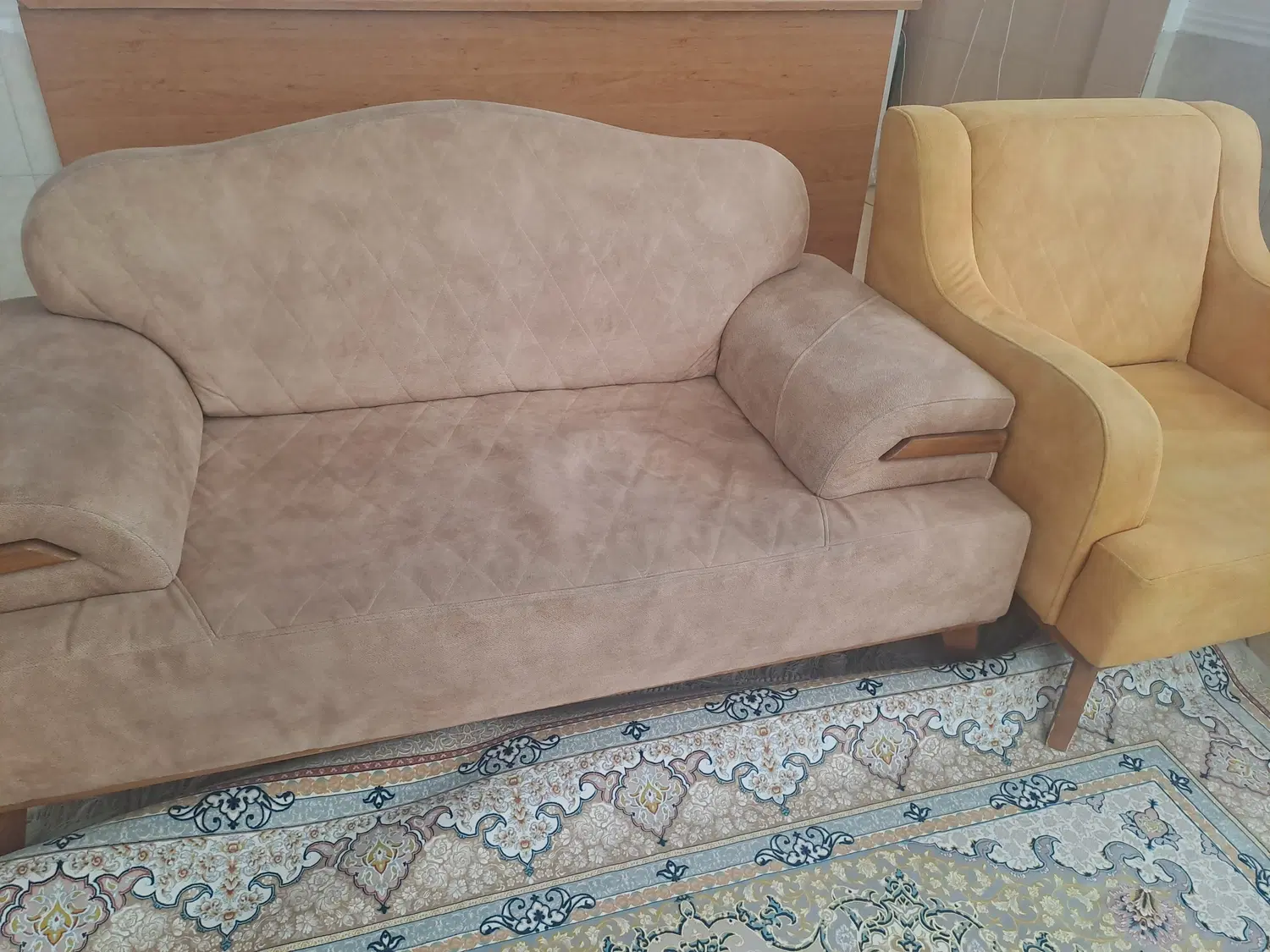 مبل|مبلمان خانگی و میز عسلی|حبیب آباد, |دیوار