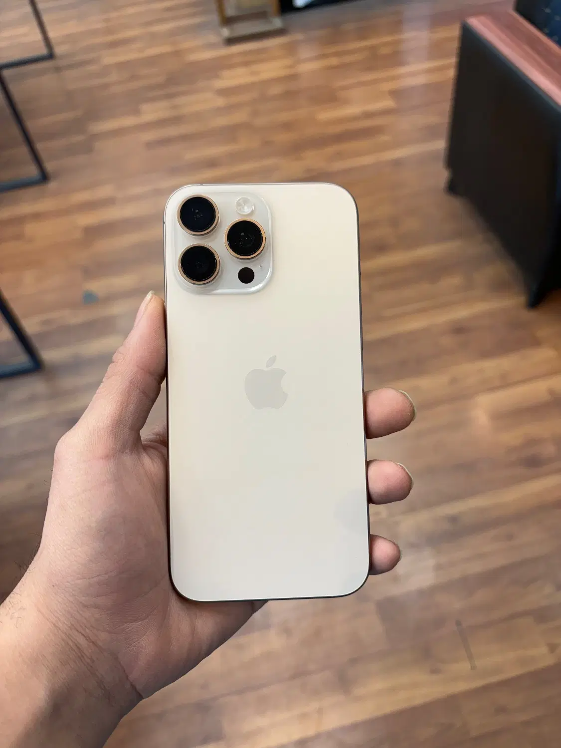 iPhone 16 Pro Max|موبایل|کرج, اصفهانی‌ها|دیوار