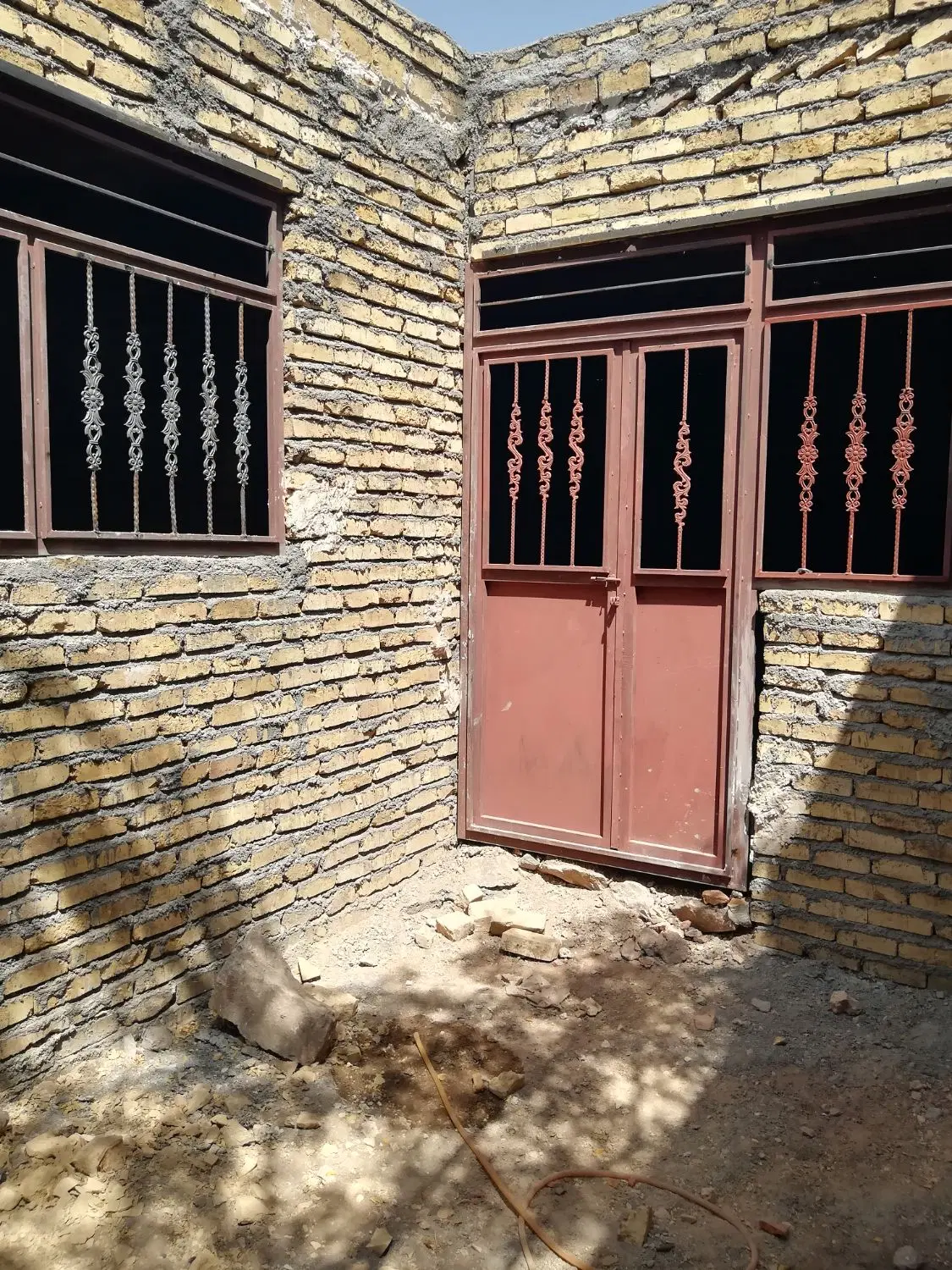 تصویر اصلی