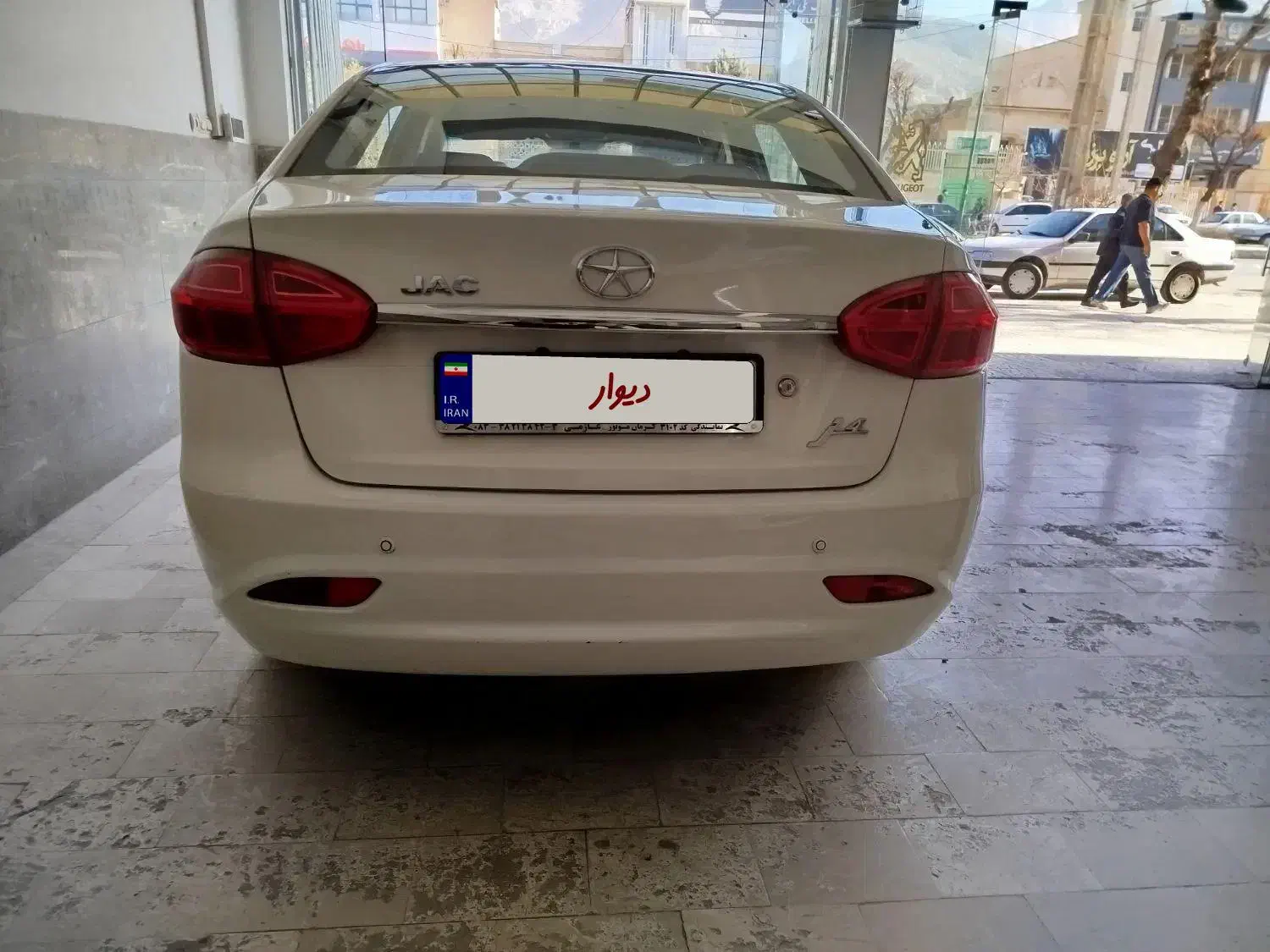 جک j4مدل 1402|خودرو سواری و وانت|کرمانشاه, |دیوار