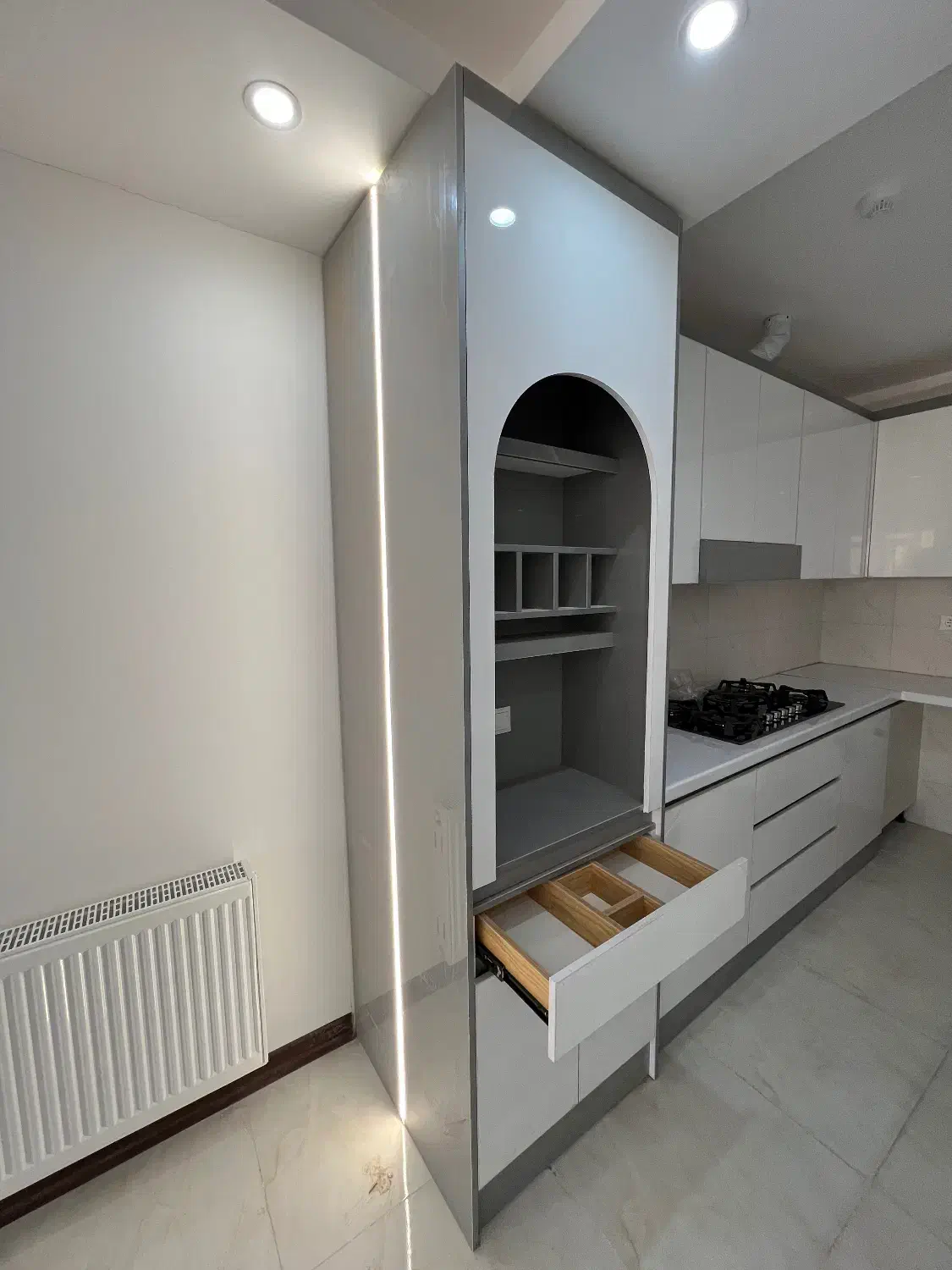 کمددیواری|جاکفشی، کمد، دراور|ساوه, |دیوار