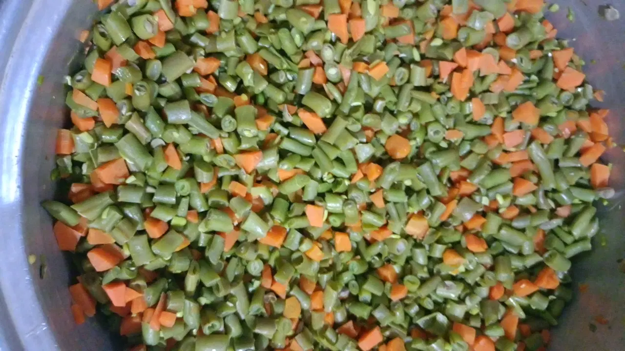 عرقیات|خوردنی و آشامیدنی|نیشابور, کریم آباد|دیوار