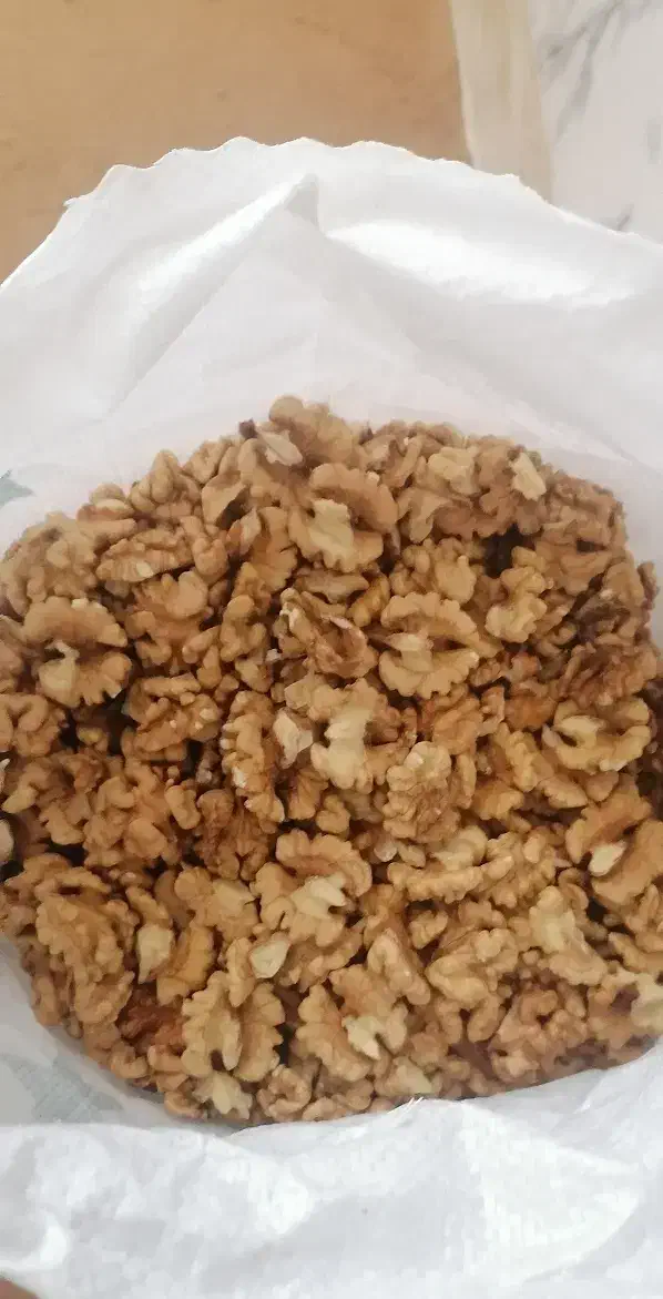 گردو|خوردنی و آشامیدنی|شیروان (خراسان), |دیوار