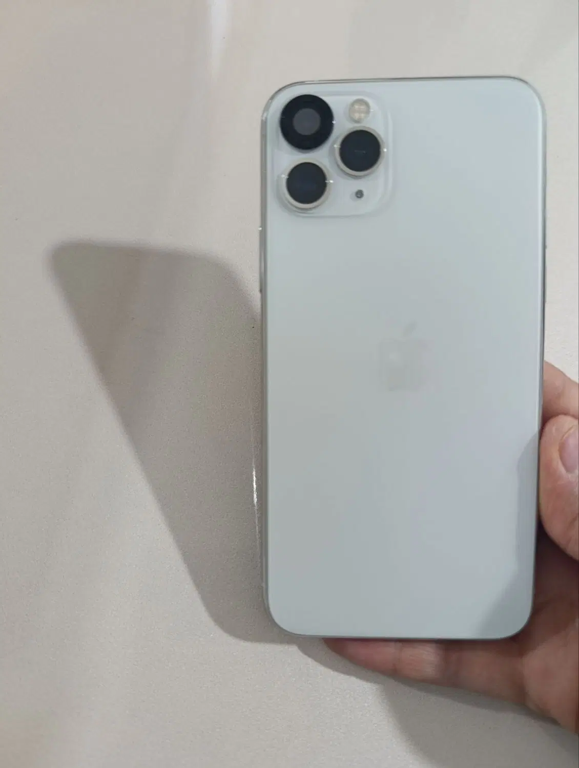 iphone11 pro|موبایل|میانه, |دیوار
