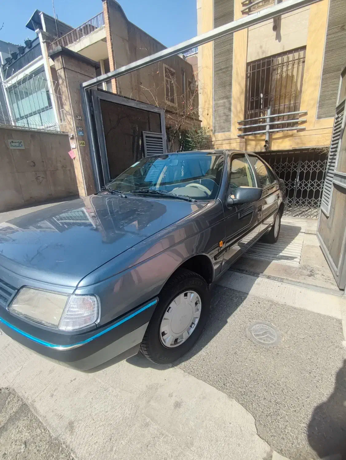 پژو 405 مدل 1393|خودرو سواری و وانت|تهران, نارمک|دیوار