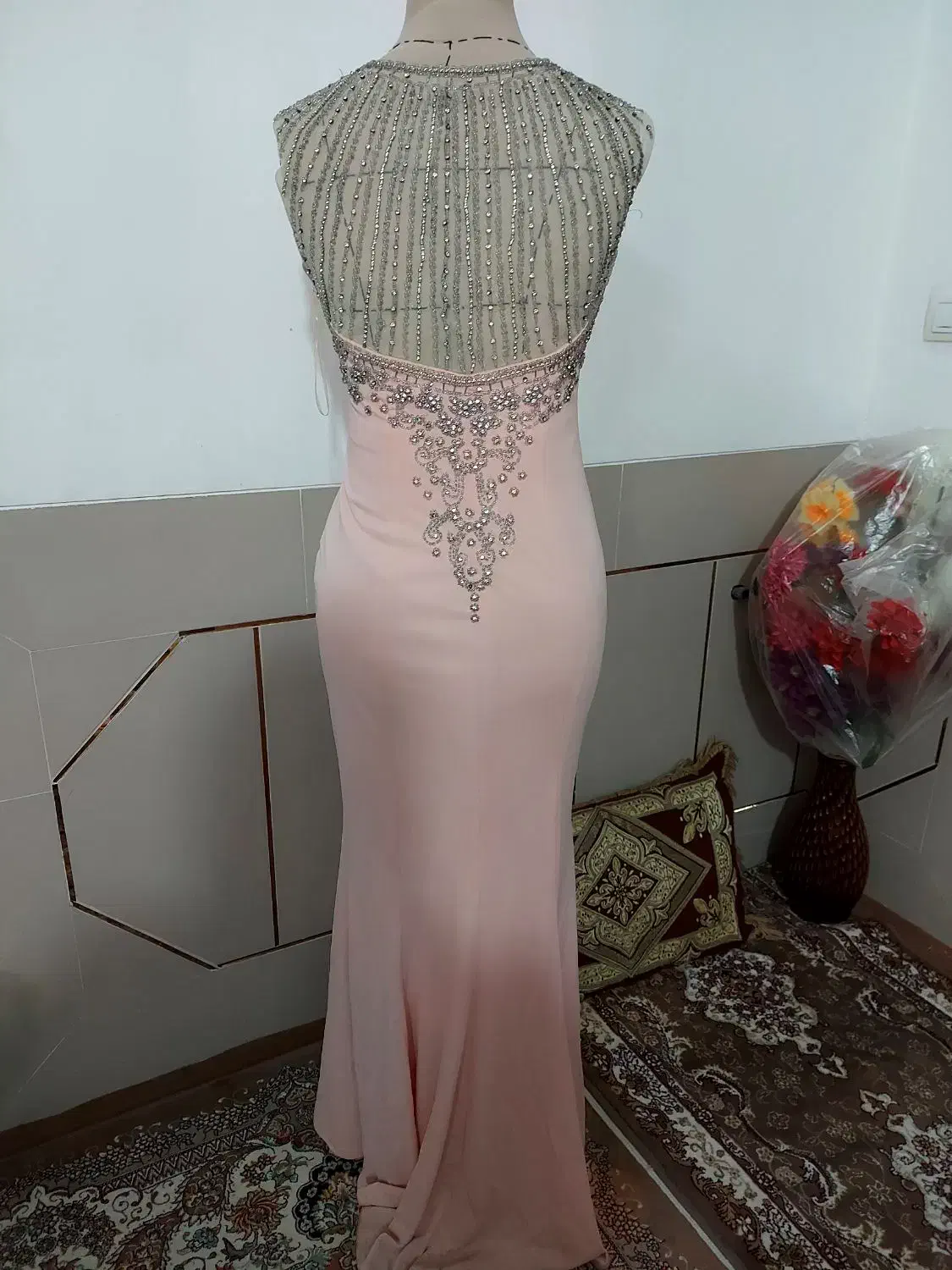 لباس|لباس|فلاورجان, |دیوار