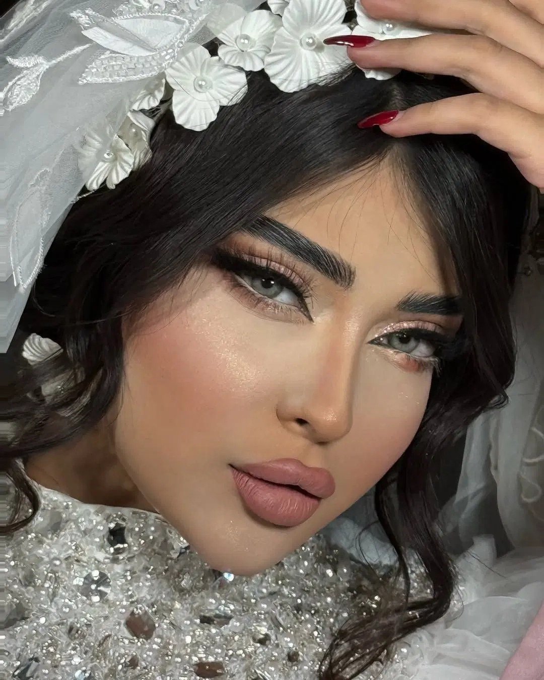 ارایش|خدمات آرایشگری و زیبایی|الیگودرز, |دیوار