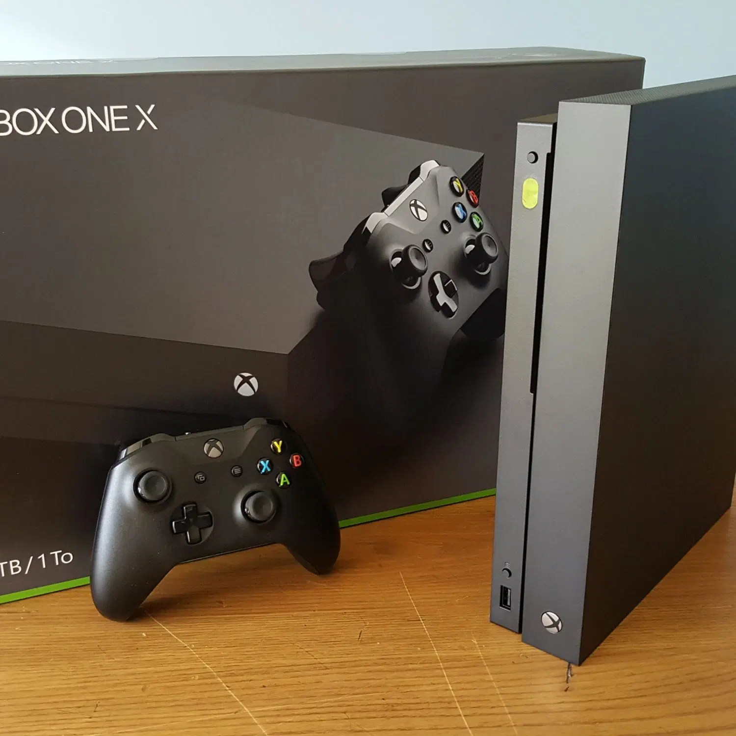 Xbox One X|کنسول، بازی ویدئویی و آنلاین|رشت, گیل|دیوار