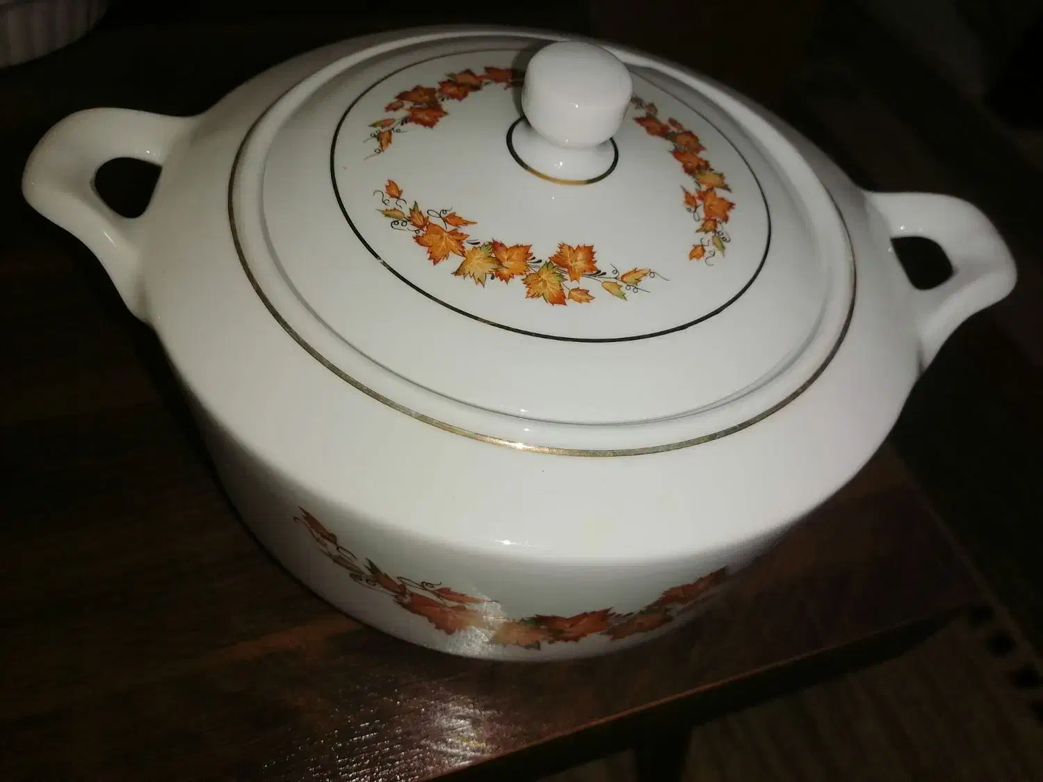 ظروف چینی|ظروف سرو و پذیرایی|شیراز, سیلو|دیوار