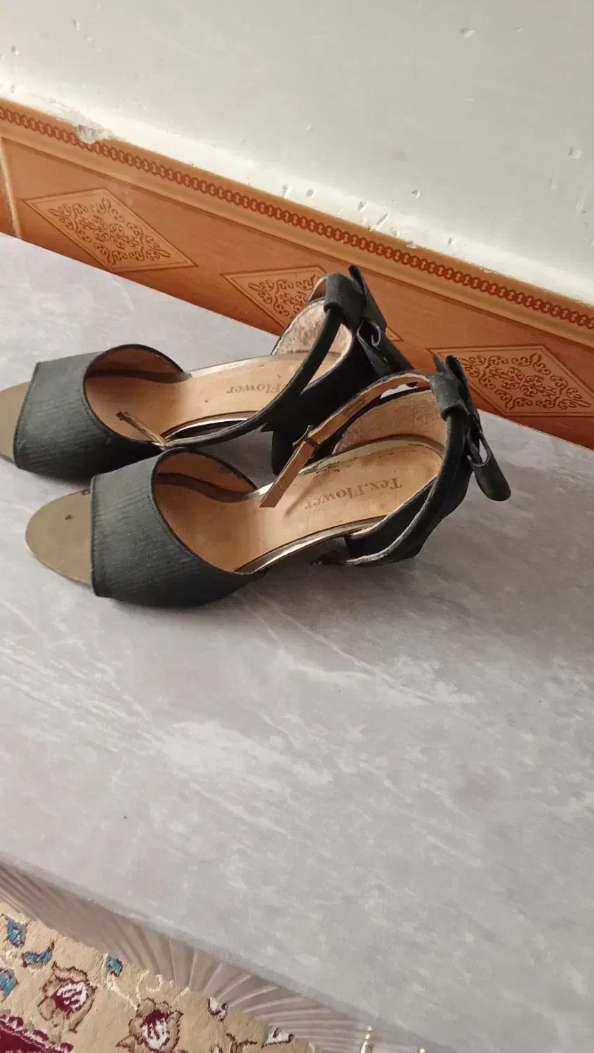 کفش|کیف، کفش، کمربند|کوهدشت, |دیوار